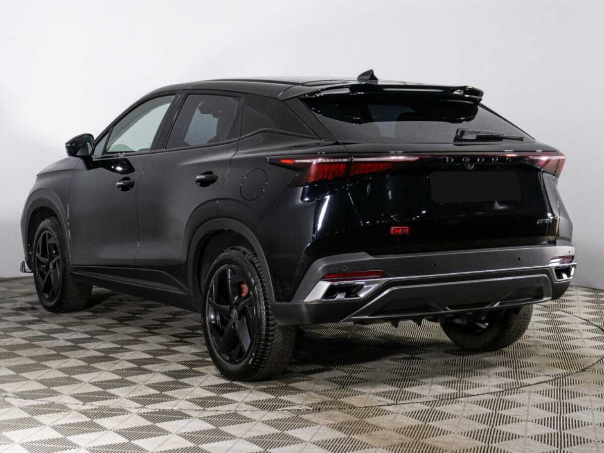 OMODA C5 с пробегом — 2022 год. Фото: #6