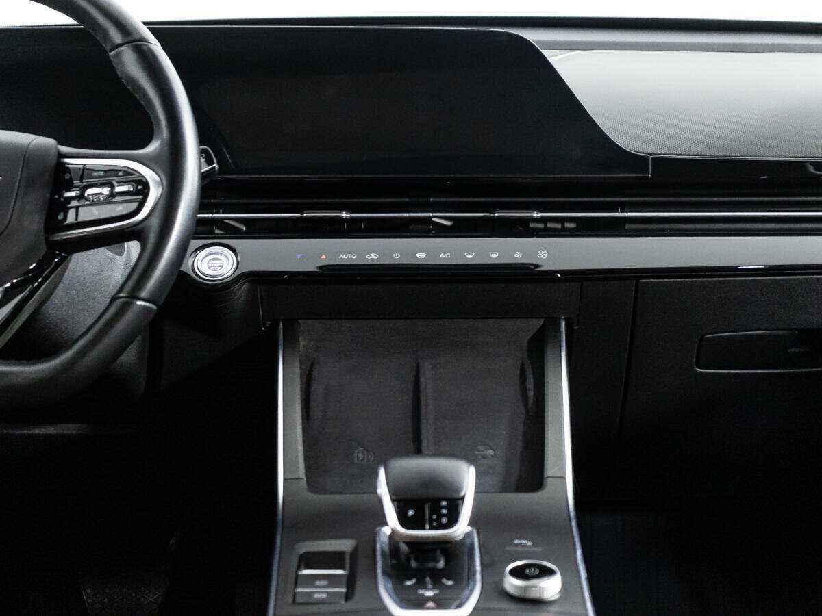 OMODA C5 с пробегом — 2022 год. Фото: #13