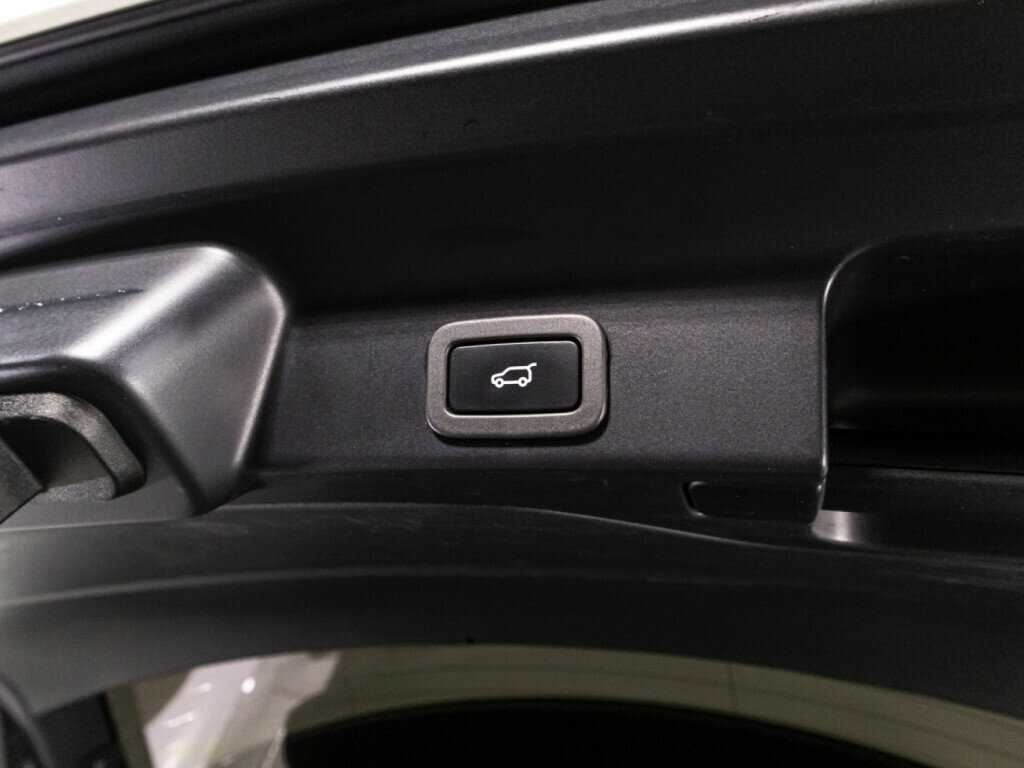 Jaguar F-Pace с пробегом — 2019 год. Фото: #14