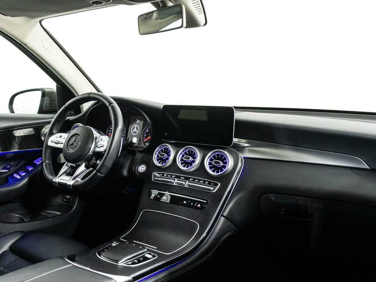 Mercedes-Benz GLC с пробегом — 2019 год. Фото: #8