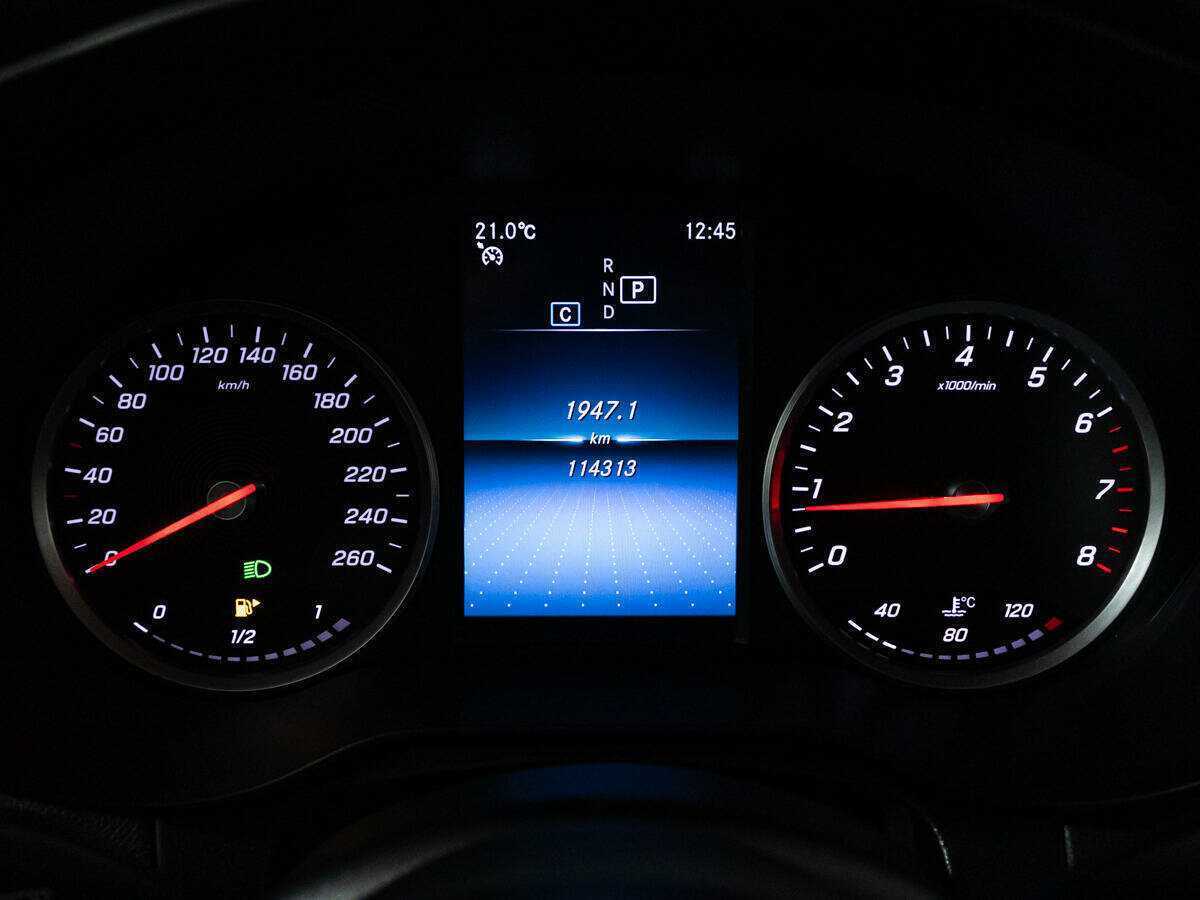 Mercedes-Benz GLC с пробегом — 2019 год. Фото: #11