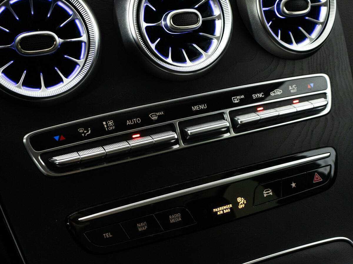 Mercedes-Benz GLC с пробегом — 2019 год. Фото: #18