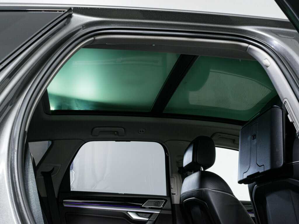 Volkswagen Touareg с пробегом — 2019 год. Фото: #14