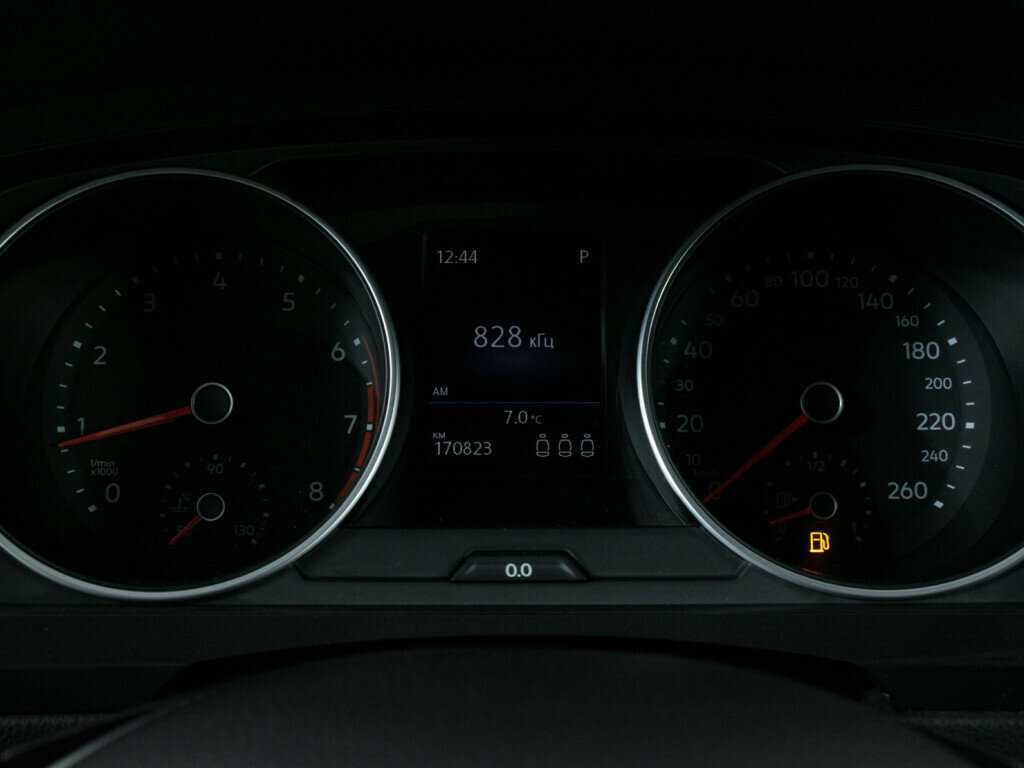 Volkswagen Tiguan с пробегом — 2018 год. Фото: #11