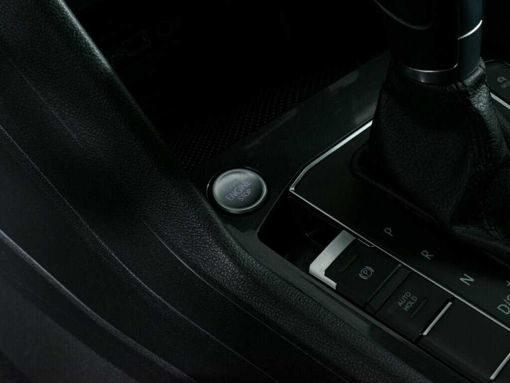 Volkswagen Tiguan с пробегом — 2018 год. Фото: #14