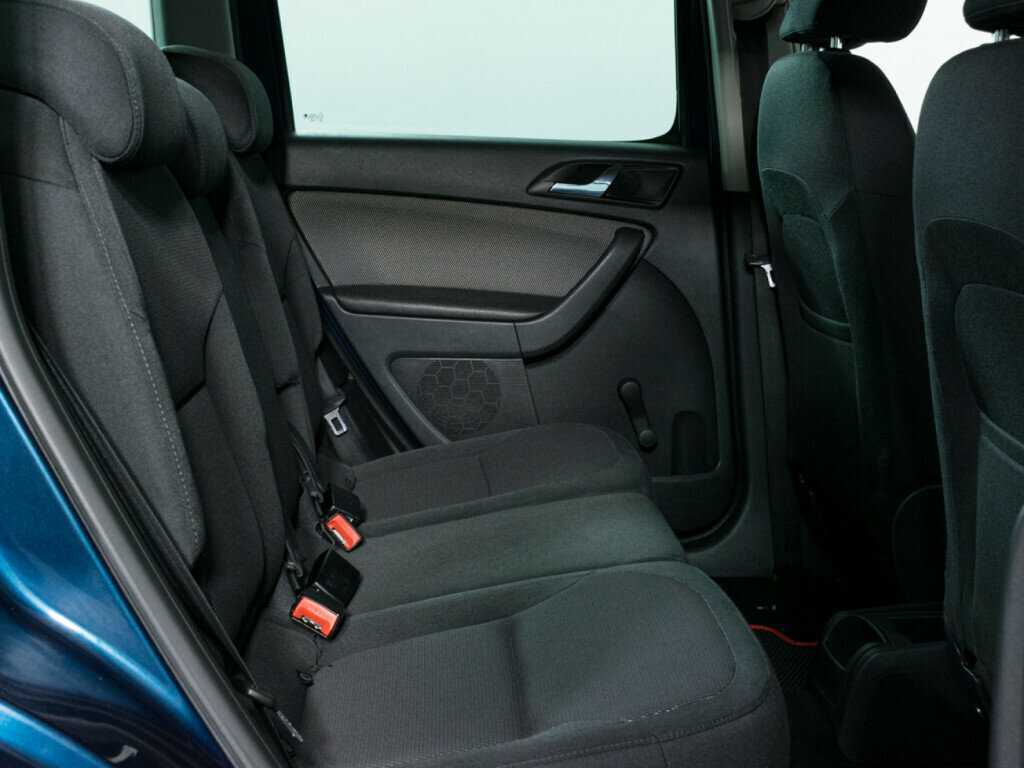 Skoda Yeti с пробегом — 2012 год. Фото: #9