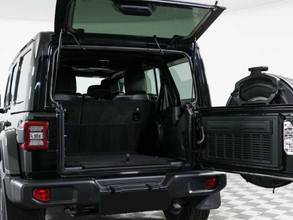 Jeep Wrangler с пробегом — 2021 год. Фото: #6