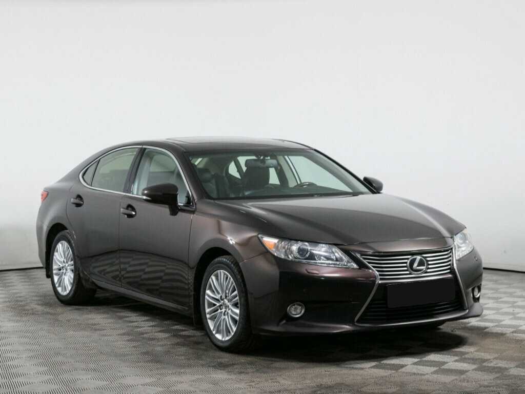 Lexus ES с пробегом — 2013 год. Фото: #2