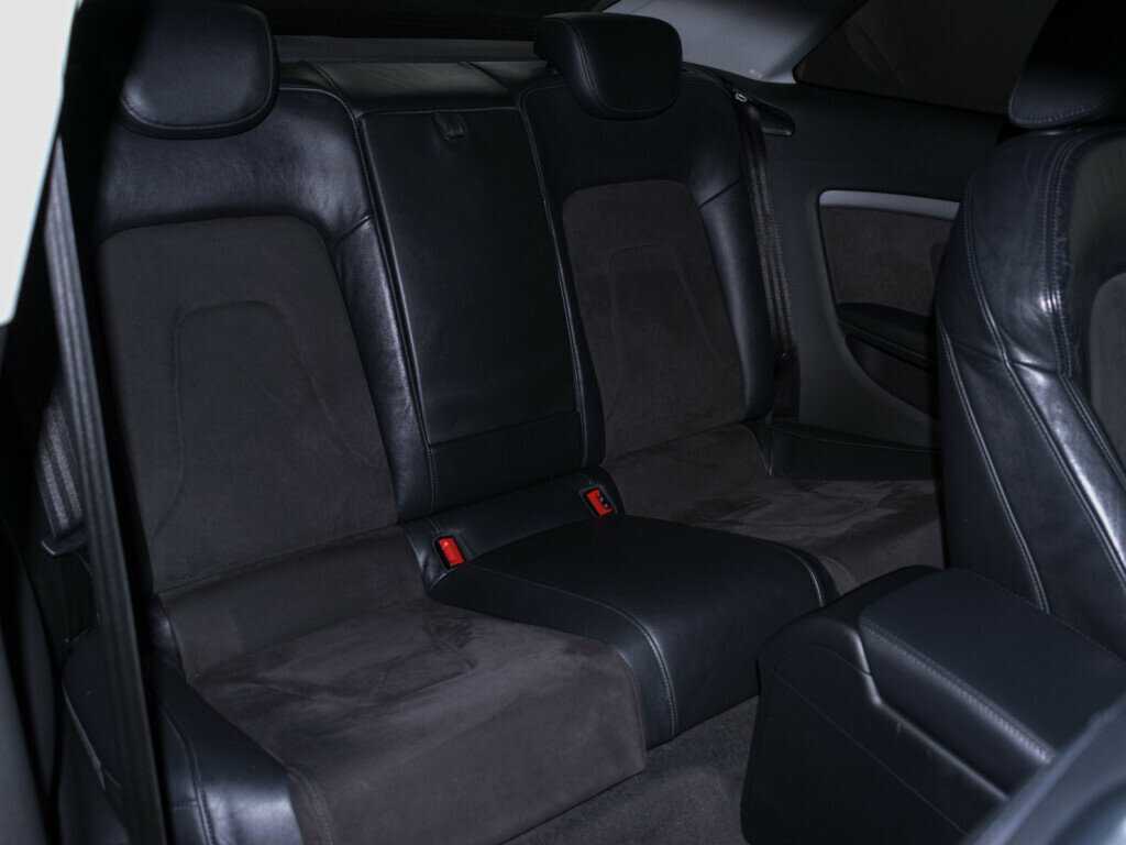 Audi A5 с пробегом — 2010 год. Фото: #9