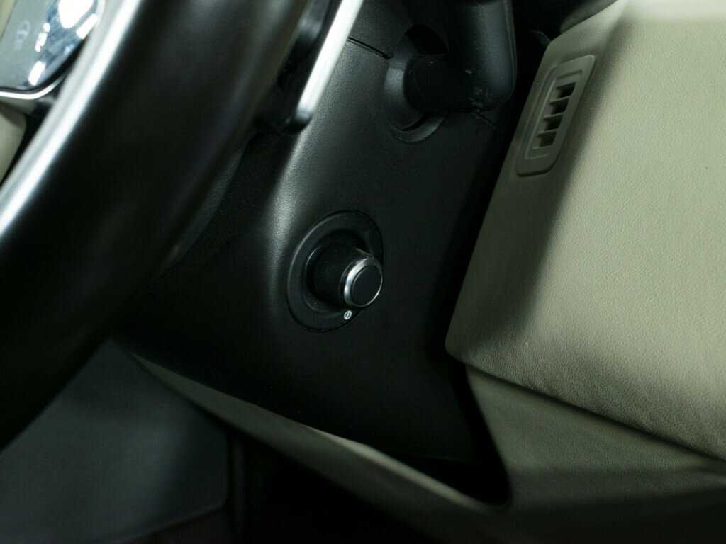 Land Rover Range Rover с пробегом — 2019 год. Фото: #21