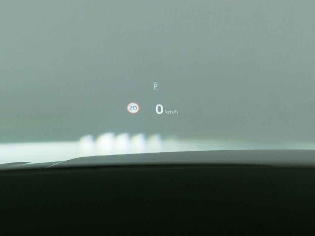 Land Rover Range Rover с пробегом — 2019 год. Фото: #24