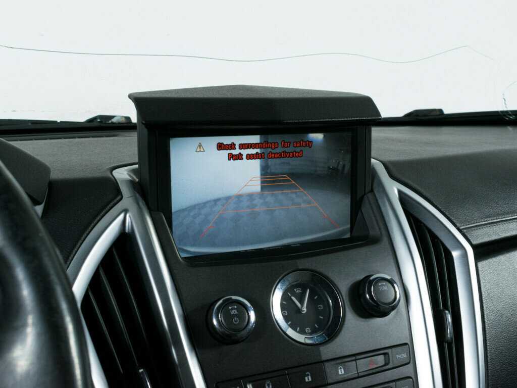 Cadillac SRX с пробегом — 2010 год. Фото: #14