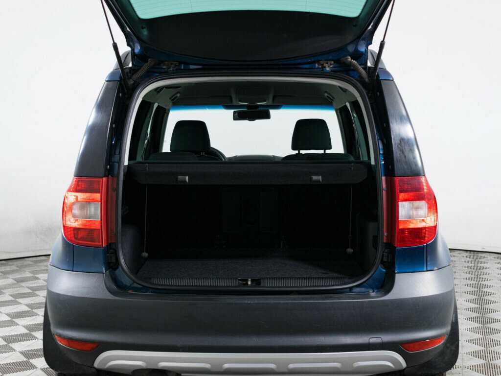 Skoda Yeti с пробегом — 2011 год. Фото: #6