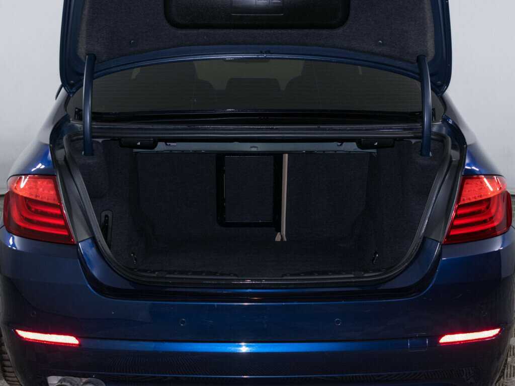 BMW 5 серии с пробегом — 2011 год. Фото: #6