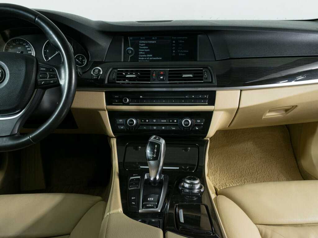 BMW 5 серии с пробегом — 2011 год. Фото: #9