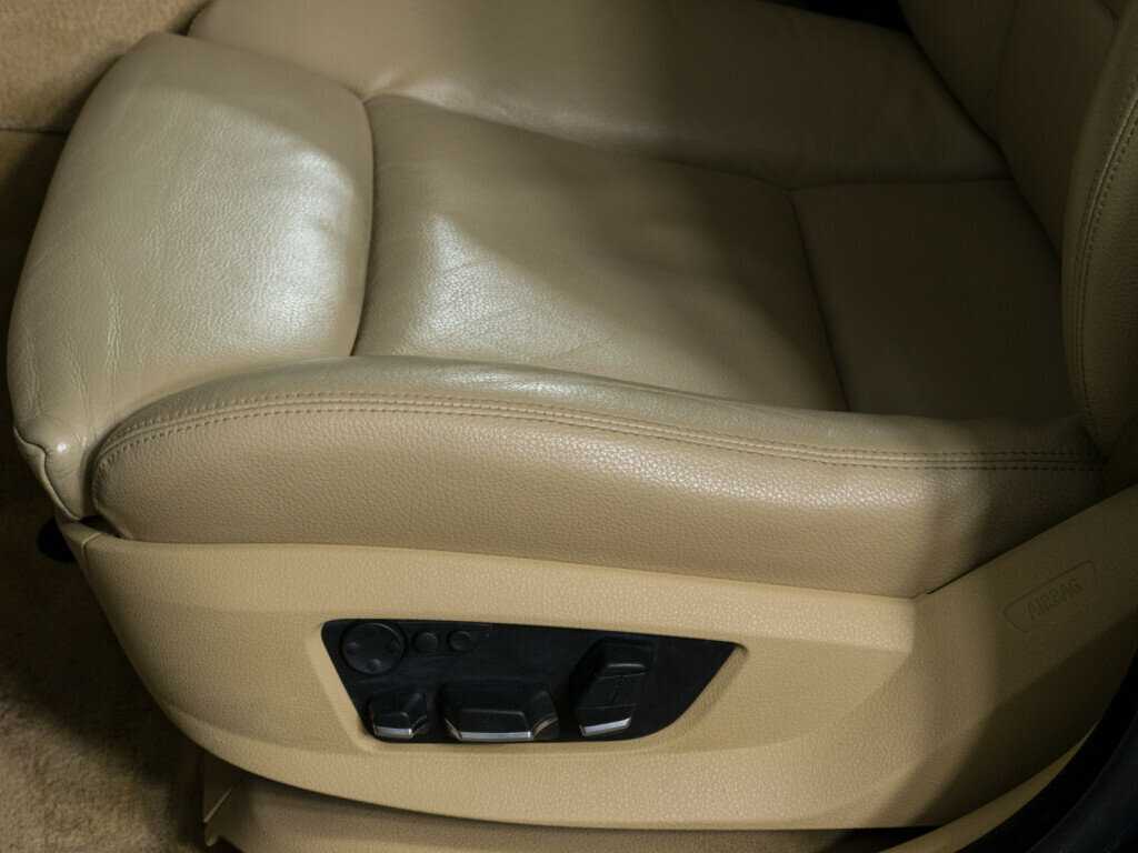 BMW 5 серии с пробегом — 2011 год. Фото: #17