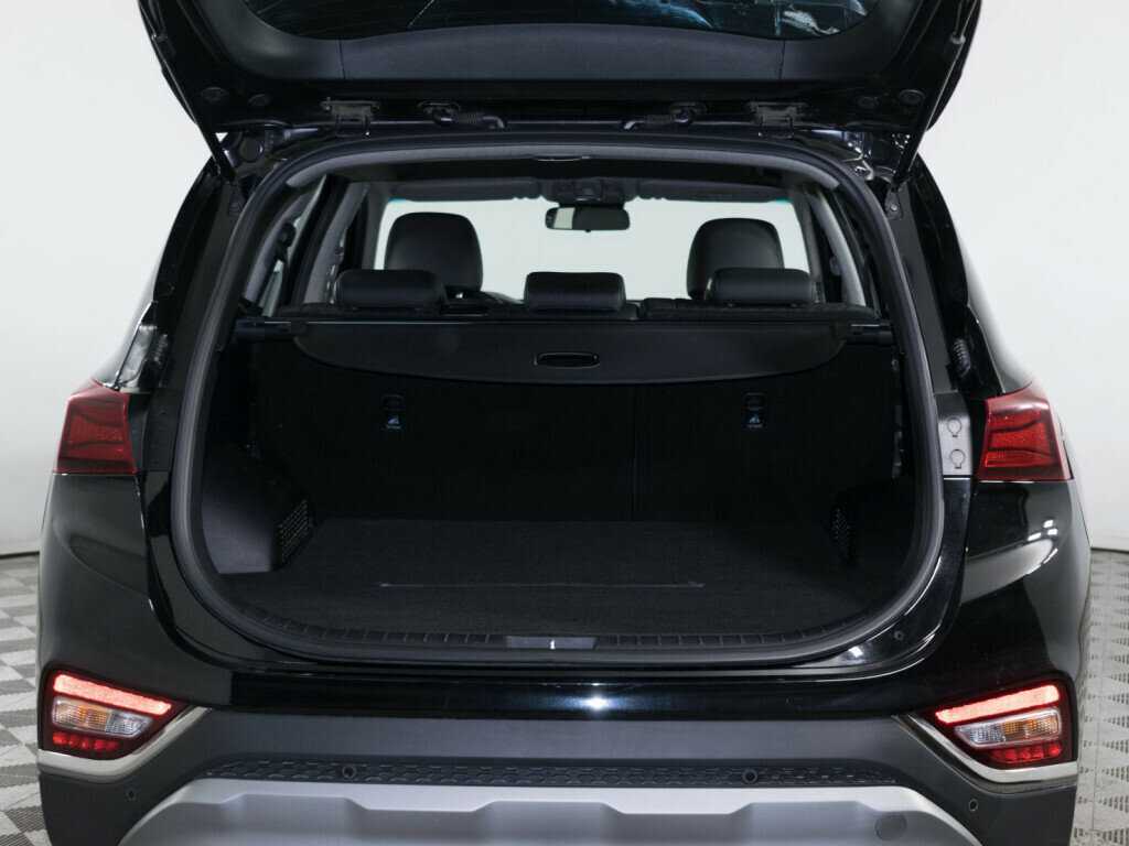 Hyundai Santa Fe с пробегом — 2019 год. Фото: #8
