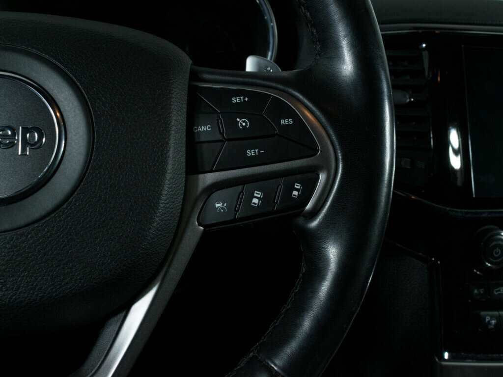 Jeep Grand Cherokee с пробегом — 2021 год. Фото: #12