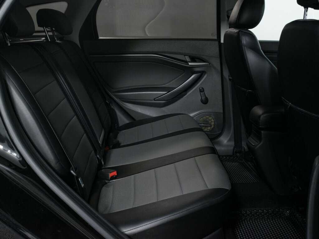 Lada (ВАЗ) Vesta с пробегом — 2021 год. Фото: #9