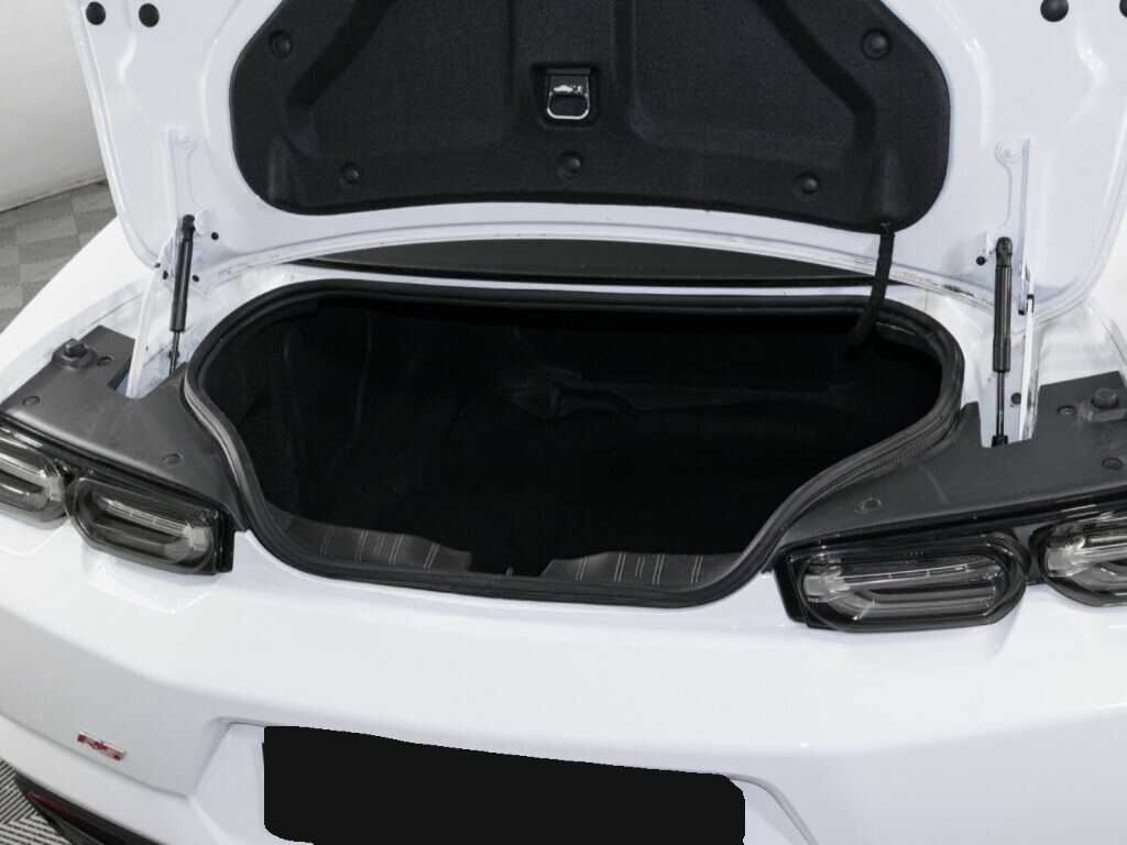 Chevrolet Camaro с пробегом — 2022 год. Фото: #6