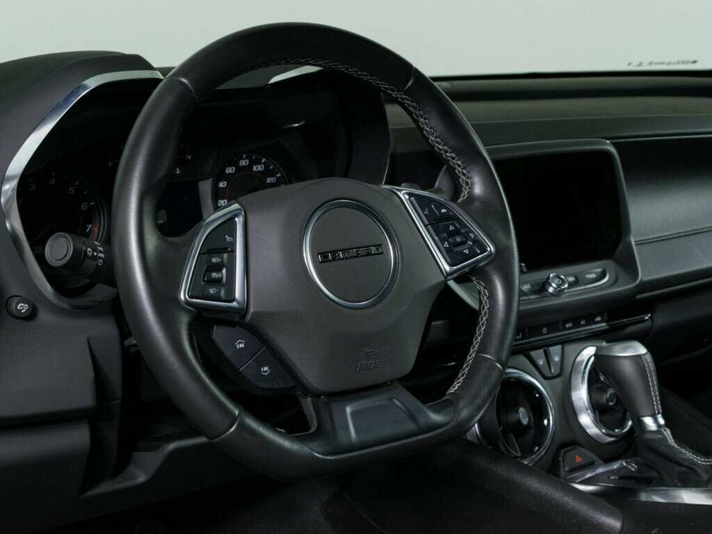 Chevrolet Camaro с пробегом — 2022 год. Фото: #10