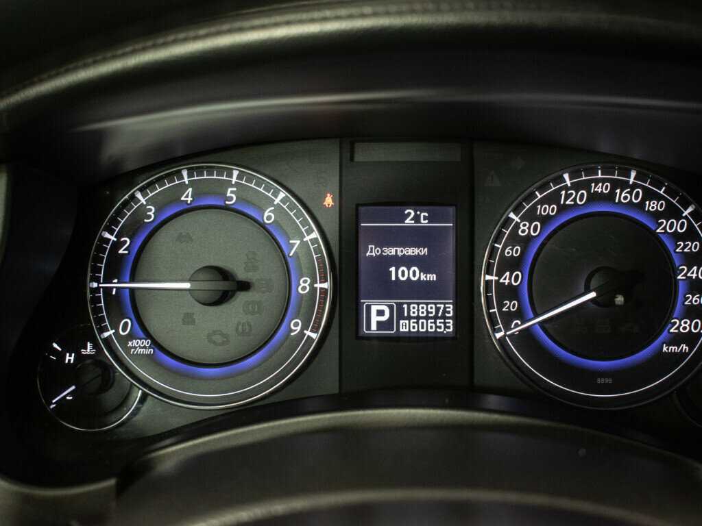 Infiniti EX с пробегом — 2012 год. Фото: #8