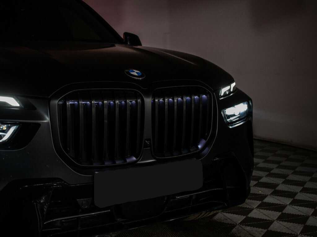 BMW X7 с пробегом — 2022 год. Фото: #15
