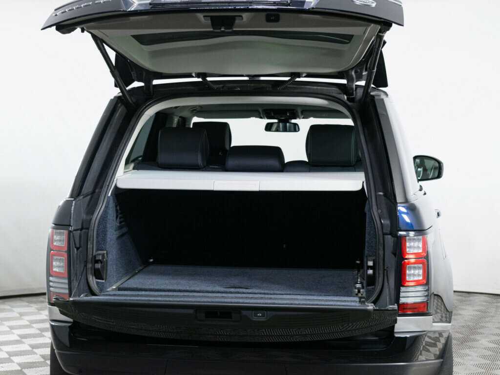 Land Rover Range Rover с пробегом — 2015 год. Фото: #8