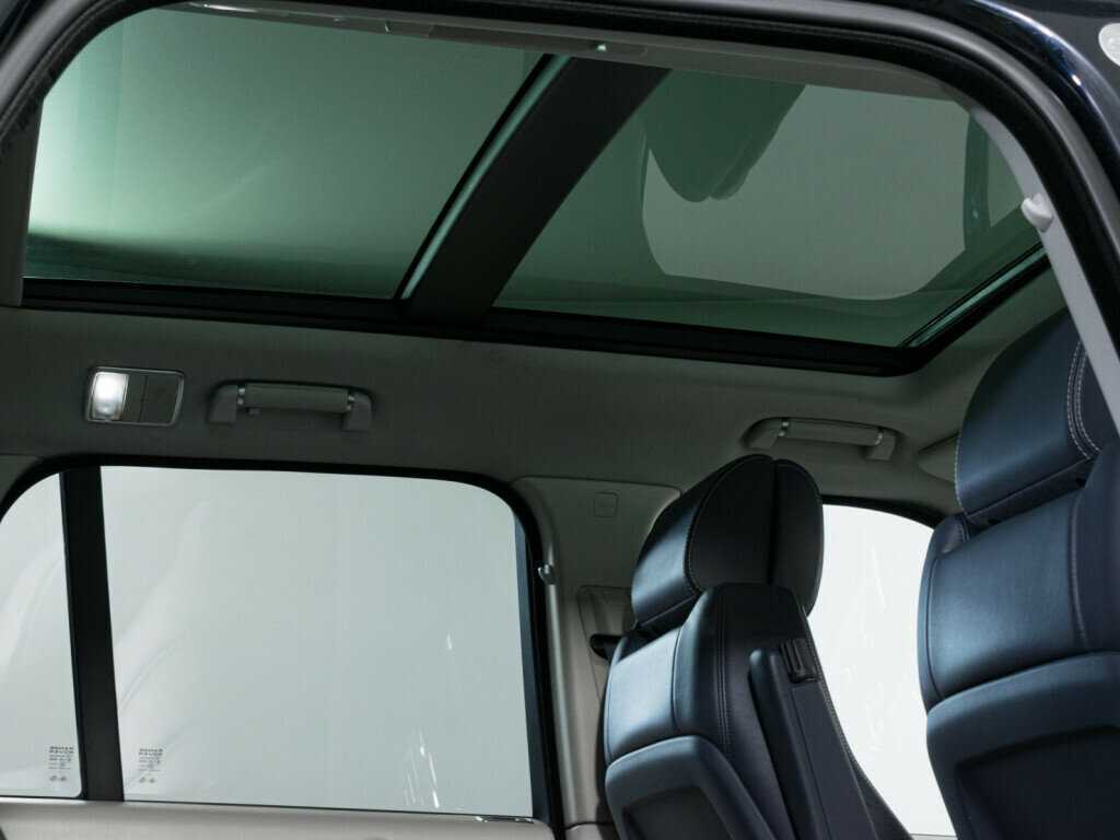 Land Rover Range Rover с пробегом — 2015 год. Фото: #14