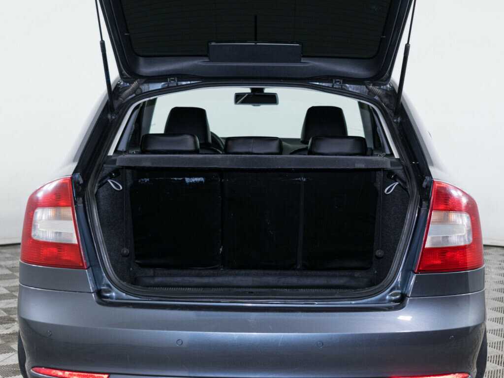 Skoda Octavia с пробегом — 2011 год. Фото: #6