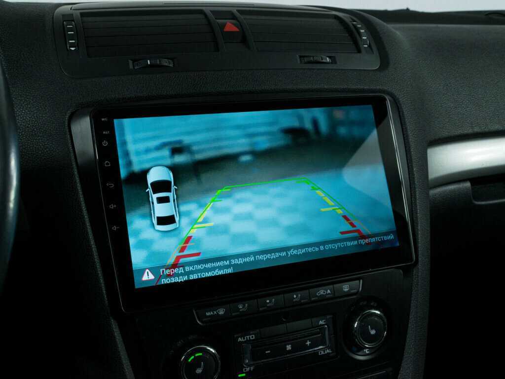 Skoda Octavia с пробегом — 2011 год. Фото: #12