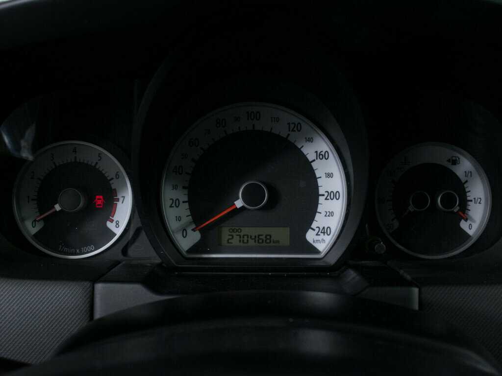 Kia Ceed с пробегом — 2008 год. Фото: #8