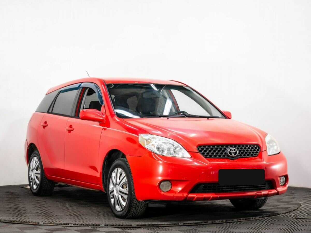 Toyota Matrix с пробегом — 2002 год. Фото: #2