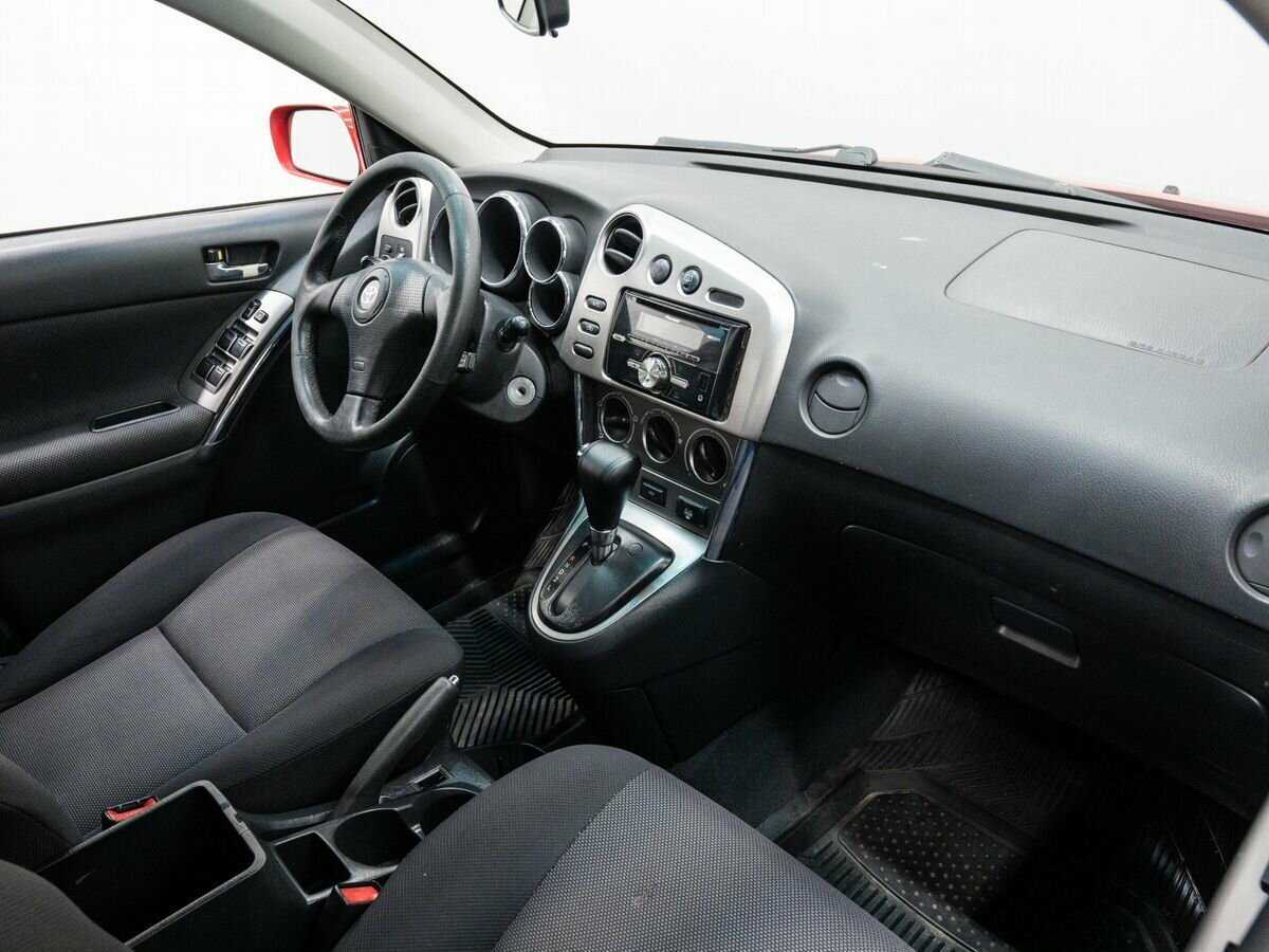Toyota Matrix с пробегом — 2002 год. Фото: #7