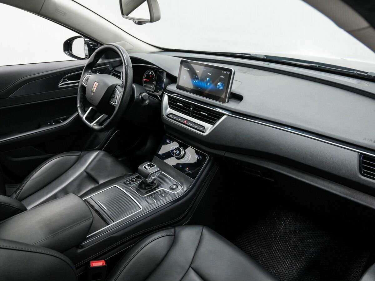 Hongqi H5 с пробегом — 2022 год. Фото: #7