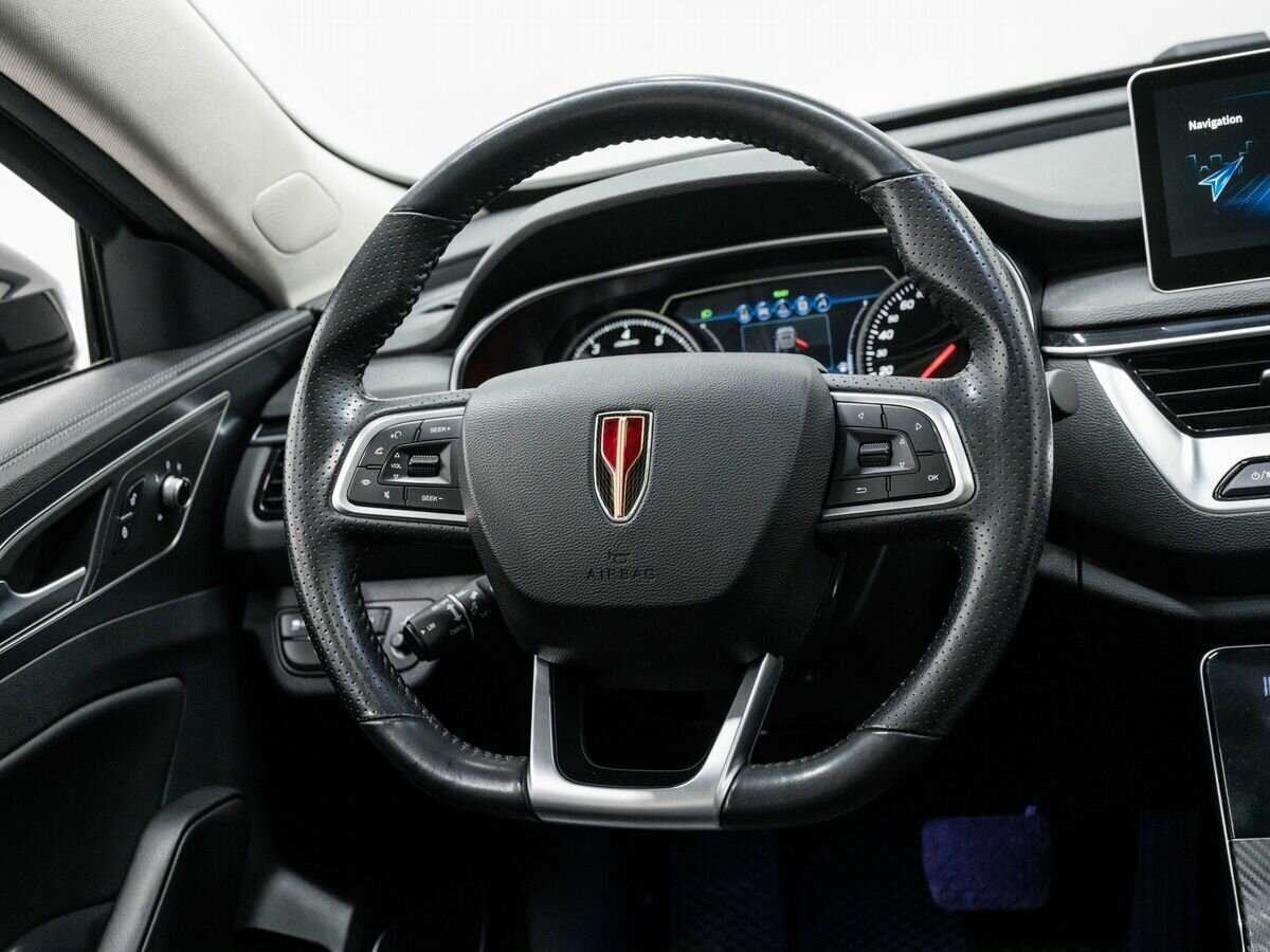 Hongqi H5 с пробегом — 2022 год. Фото: #11