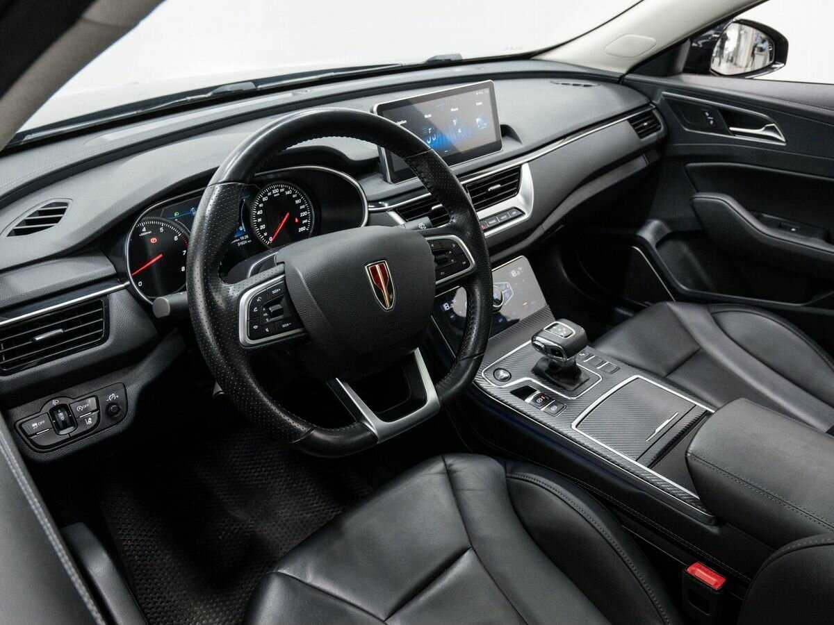 Hongqi H5 с пробегом — 2022 год. Фото: #14