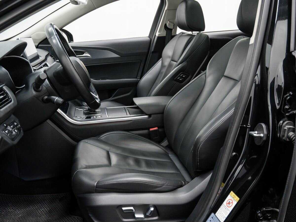 Hongqi H5 с пробегом — 2022 год. Фото: #15