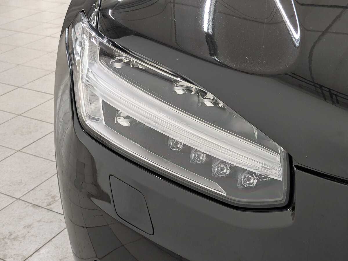 Volvo XC90 с пробегом — 2015 год. Фото: #10