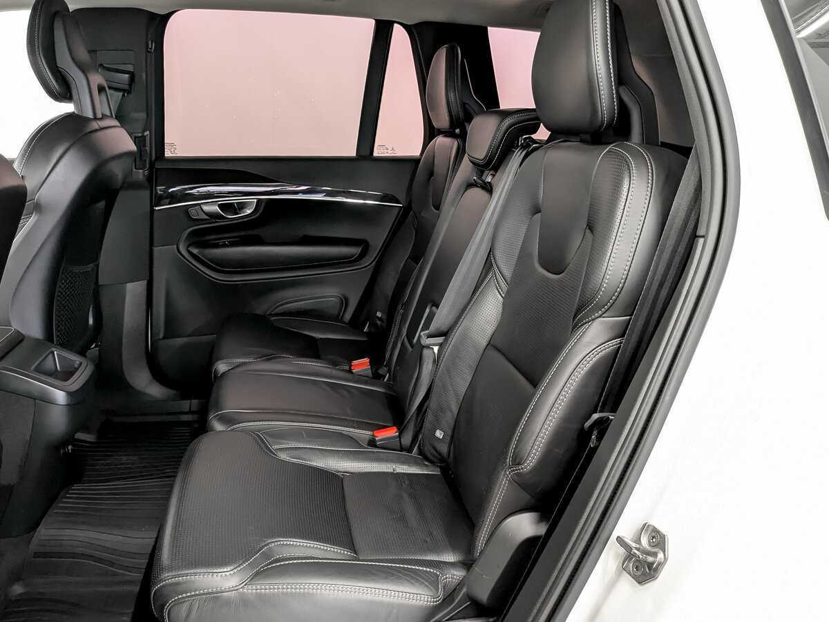 Volvo XC90 с пробегом — 2017 год. Фото: #11