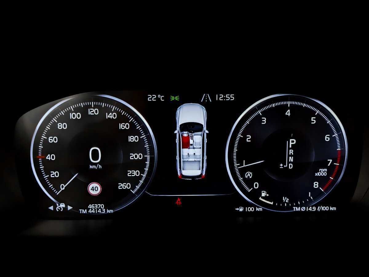 Volvo XC90 с пробегом — 2017 год. Фото: #12