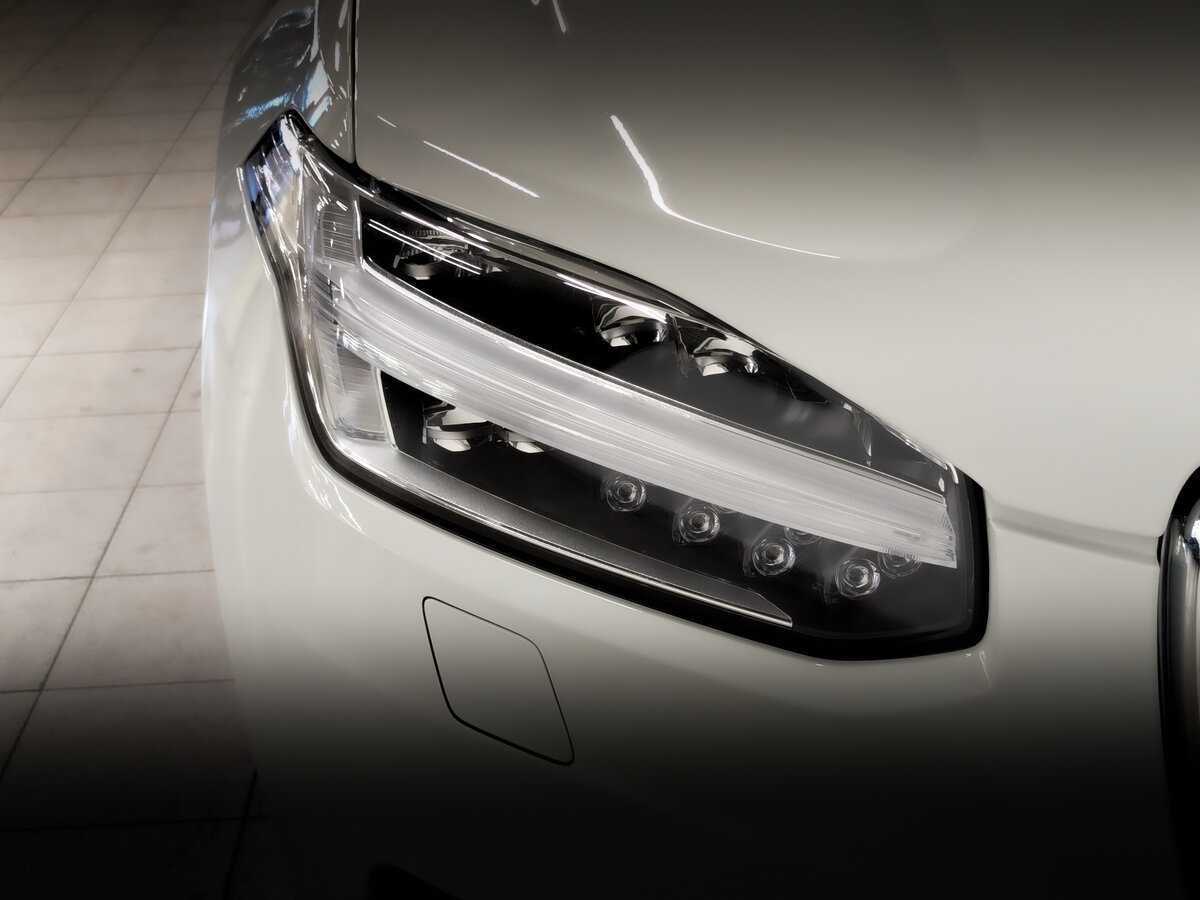 Volvo XC90 с пробегом — 2017 год. Фото: #17