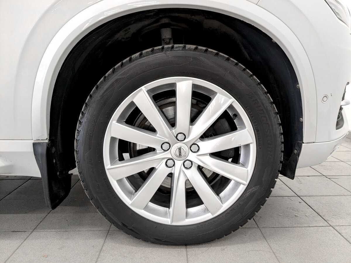 Volvo XC90 с пробегом — 2017 год. Фото: #18