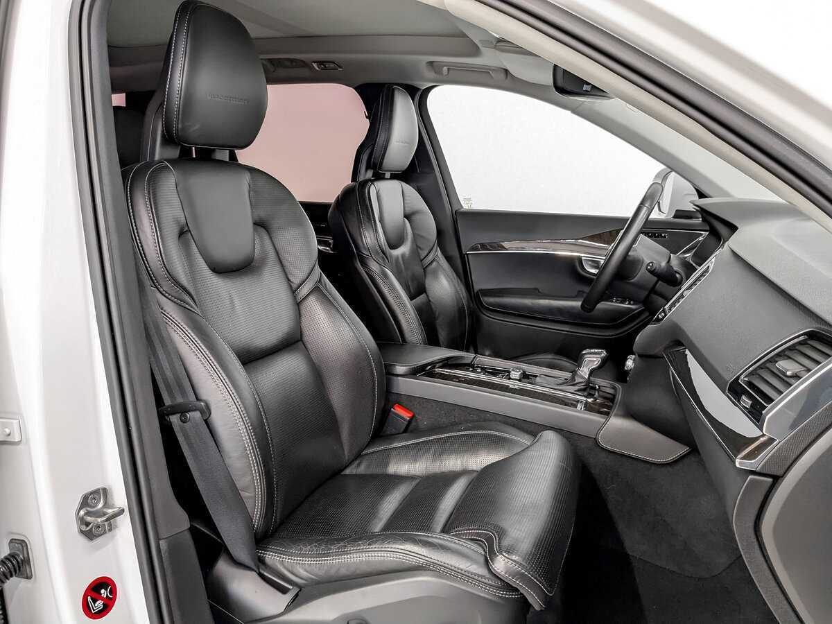 Volvo XC90 с пробегом — 2017 год. Фото: #23