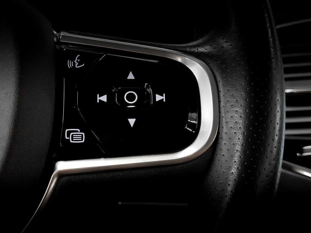 Volvo XC90 с пробегом — 2017 год. Фото: #26