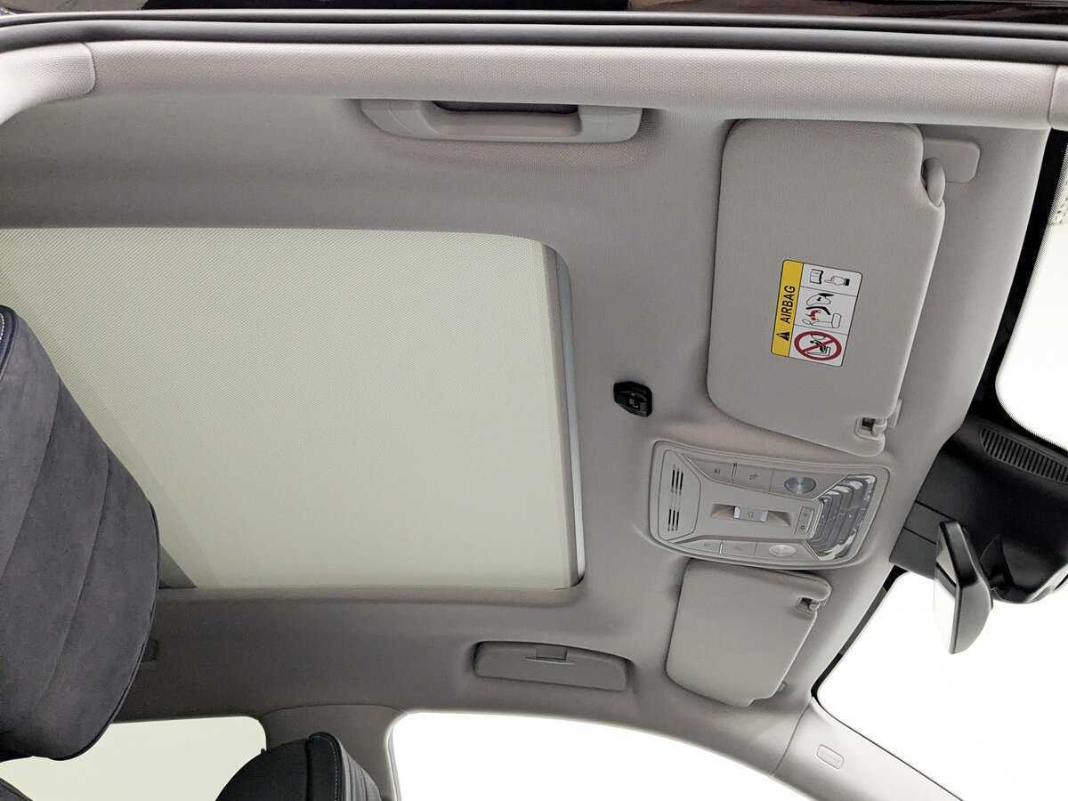 Hongqi HS5 с пробегом — 2024 год. Фото: #22