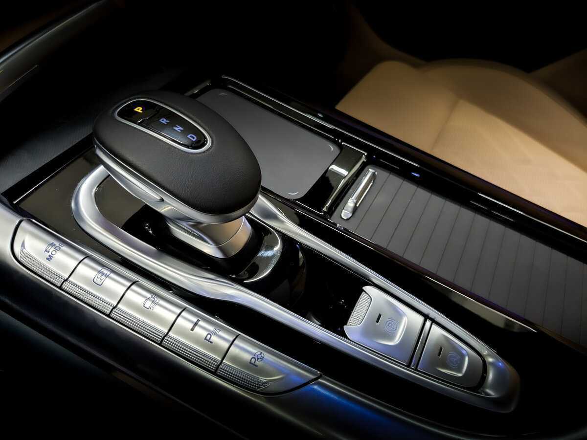 Voyah Free с пробегом — 2023 год. Фото: #24