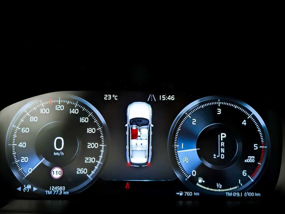 Volvo XC90 с пробегом — 2017 год. Фото: #12