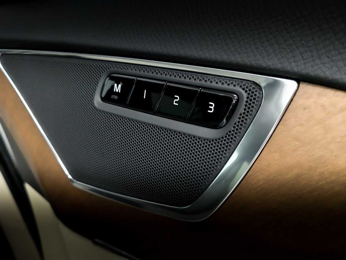 Volvo XC90 с пробегом — 2017 год. Фото: #24