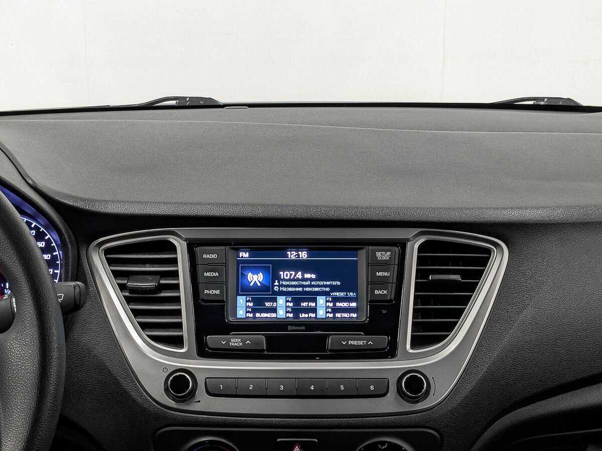 Hyundai Solaris с пробегом — 2021 год. Фото: #14